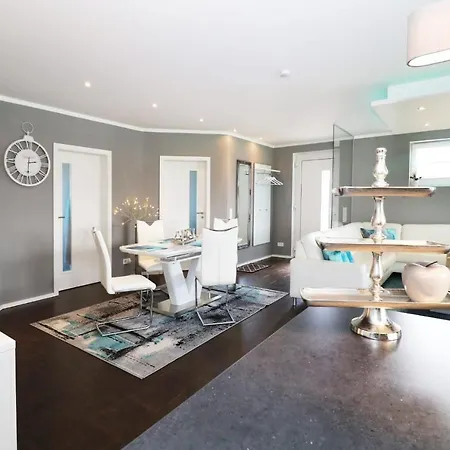 Exklusives Lady Lounge Mit Wlan Und Kamin *