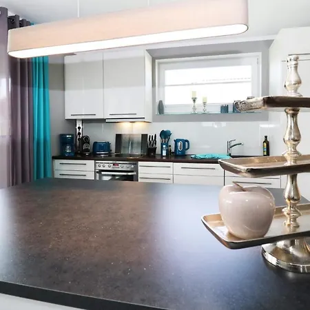 Exklusives Lady Lounge Mit Wlan Und Kamin Feriehus Zecherin (Molschow, Vorpommern-Greifswald)